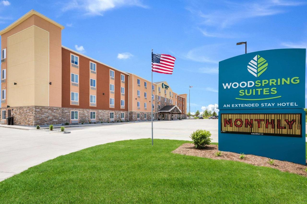 Woodspring Suites Davenport Quad Cities Exteriér fotografie